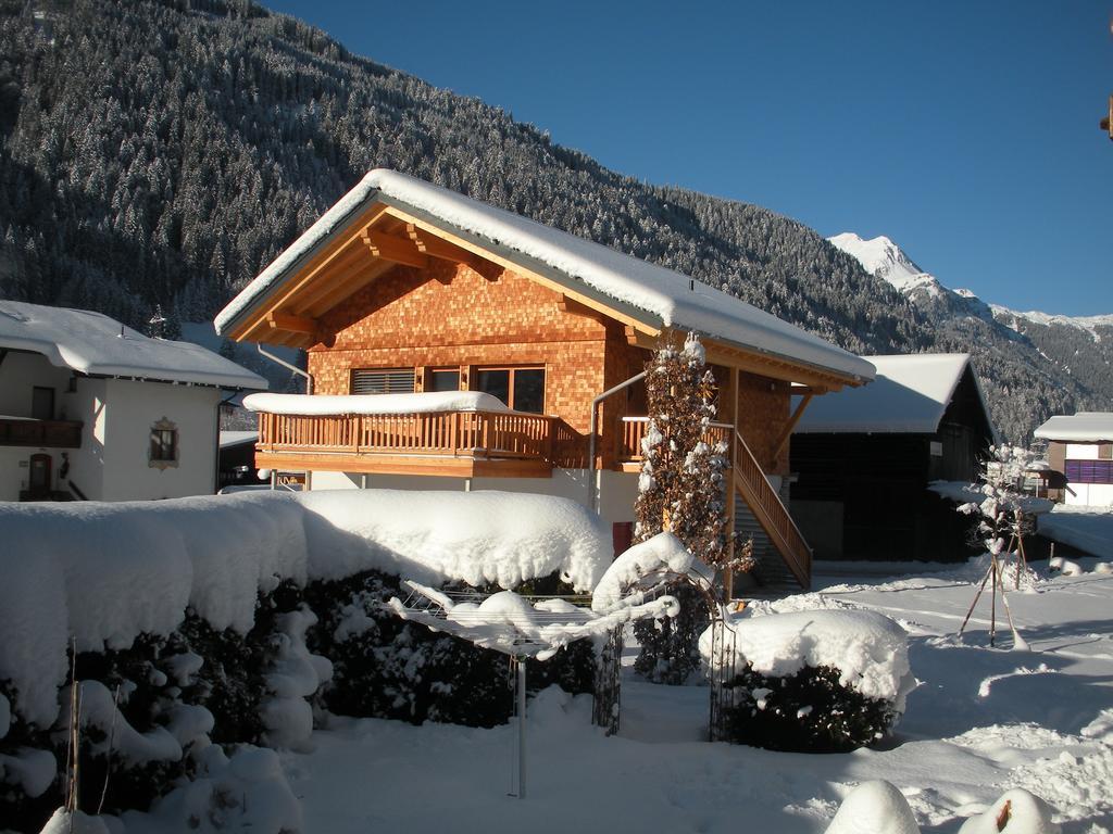 Ferienwohnung Chalet Edelweiss Montafon Sankt Gallenkirch Pokoj fotografie